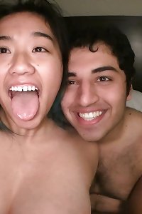 Vietnamese first-timer Girl14